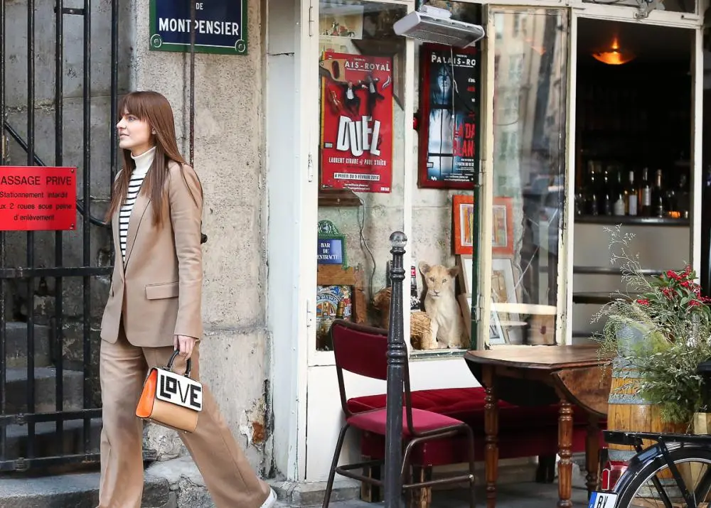 It’s a camel-caramel-nude street style take over!