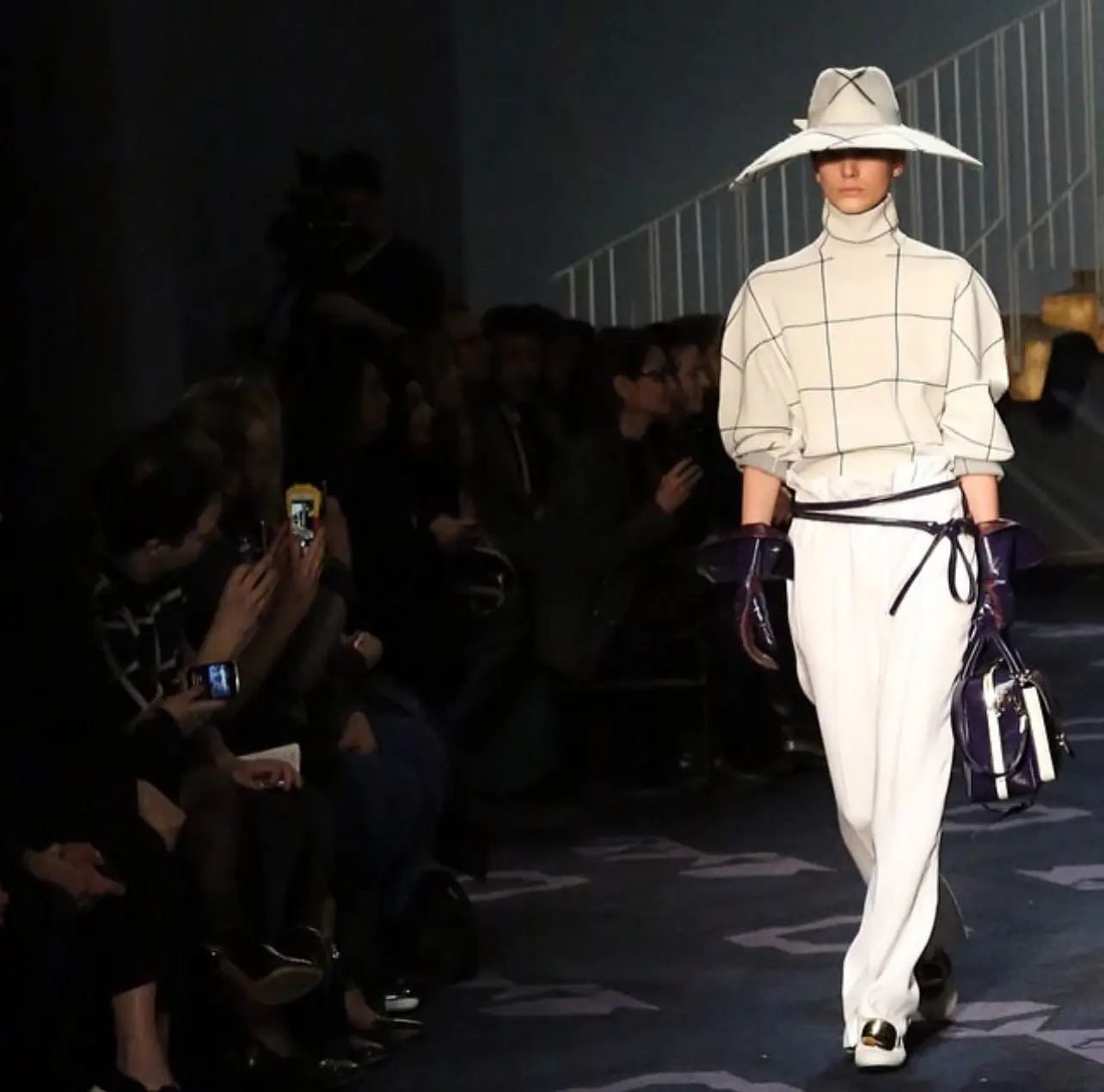 TODS.2