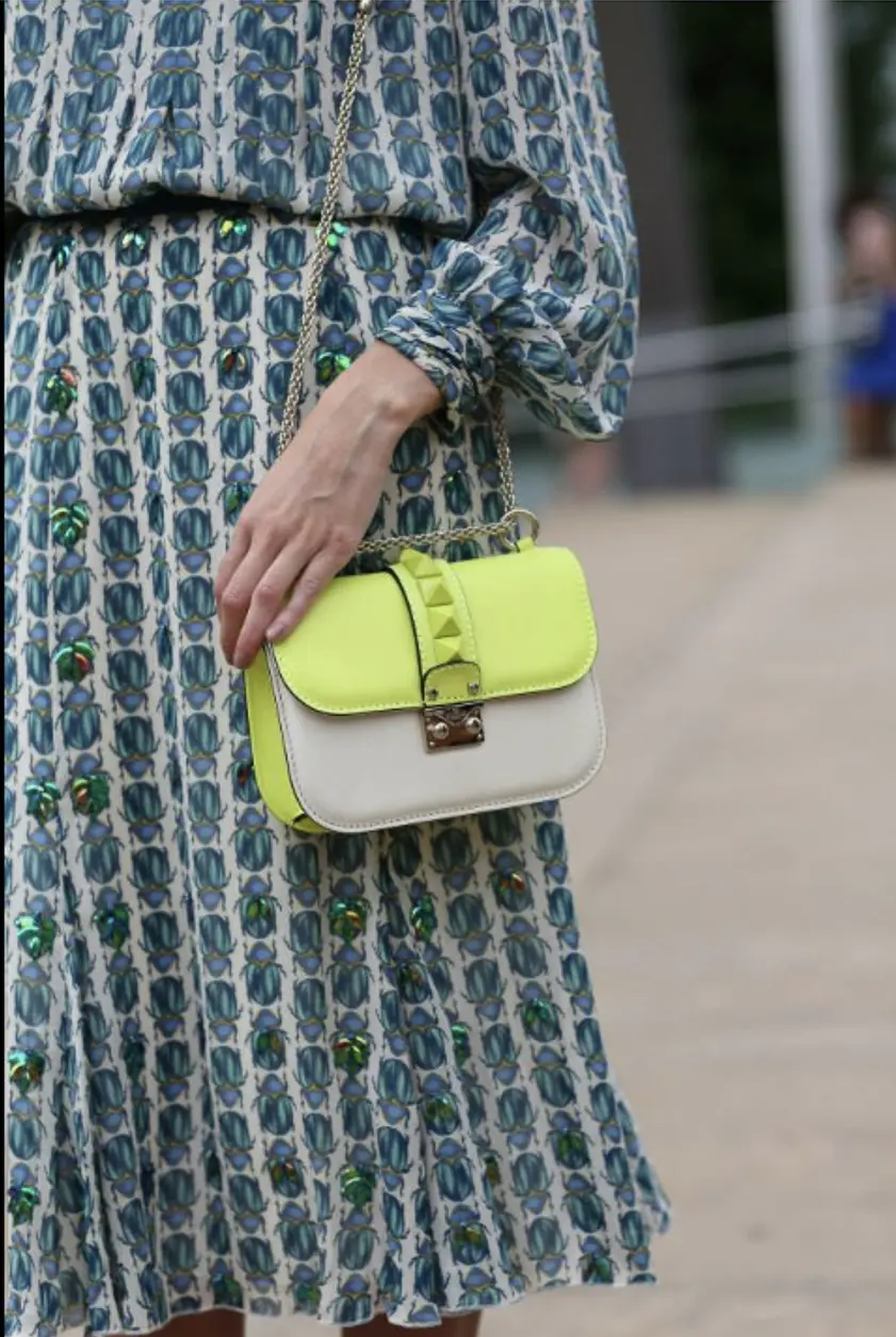 VALENTINO.9