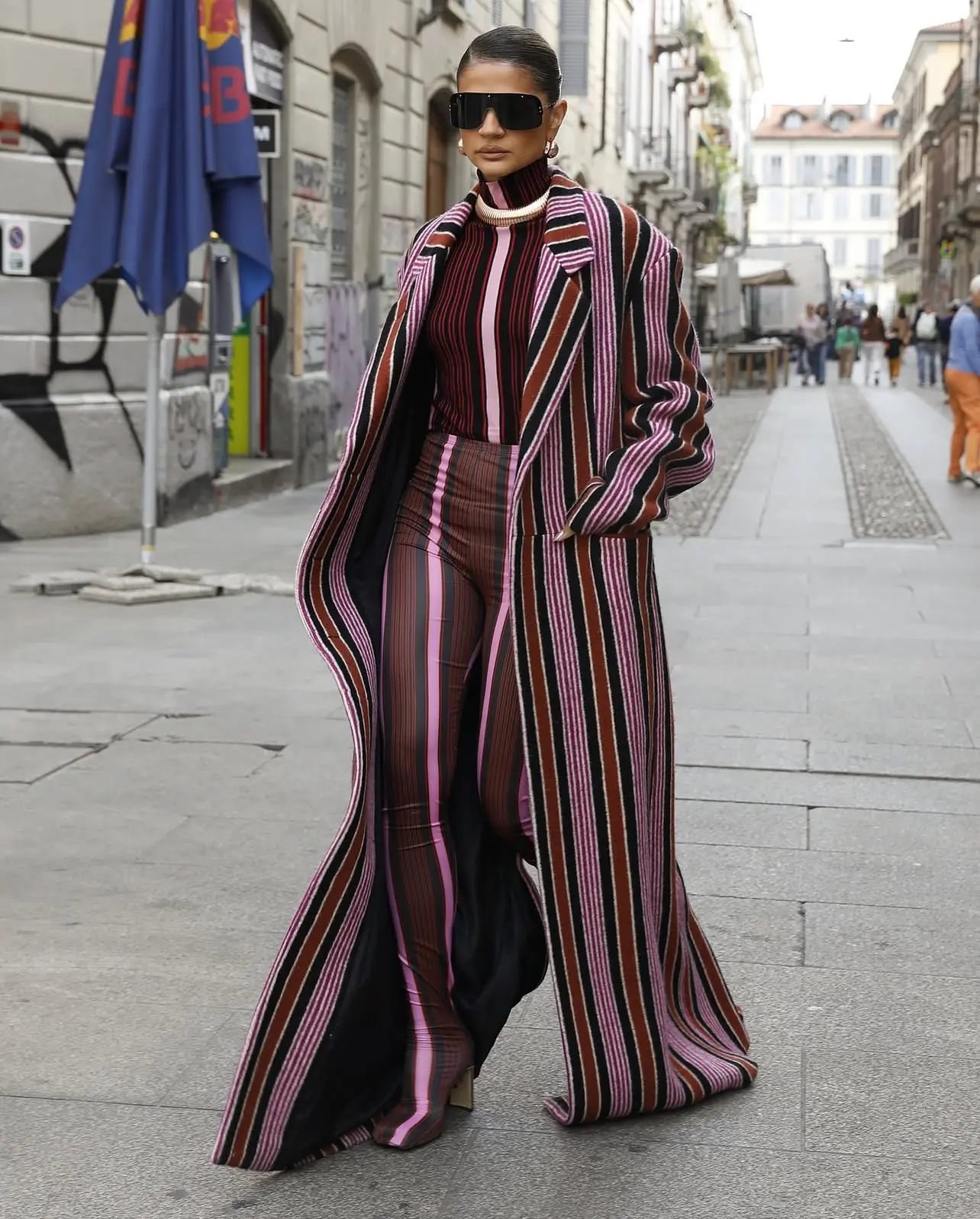 ON THE STRETS...MILAN