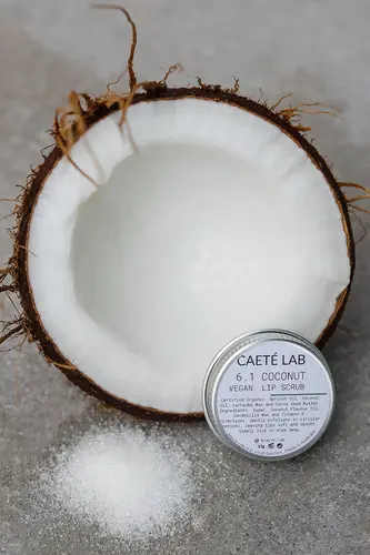 1. COCONUT Vegan Lip Scrub thumbnail