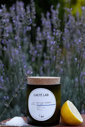 1. MATISSE GARDEN Soy Candle thumbnail